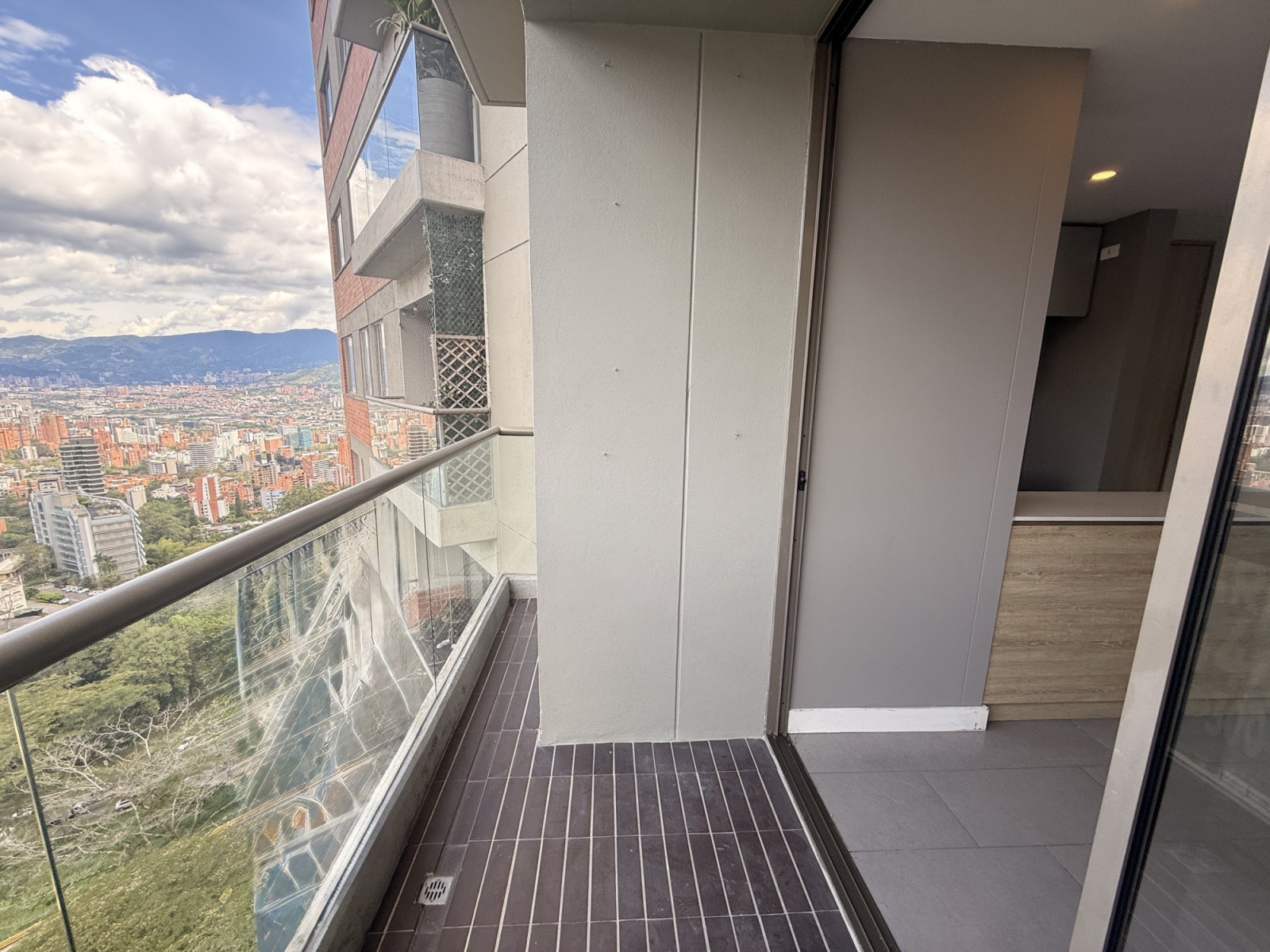 Apartamento en arriendo en Las Palmas, Medellín · foto 9 de 19