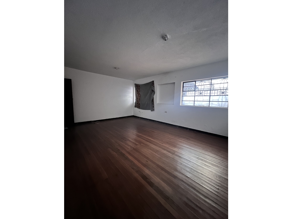 Casa en venta en Santander Sur, Bogotá · foto 8 de 24
