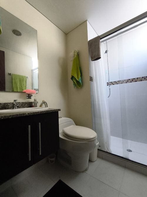 Apartamento de 3 alcobas en venta en Los Colorados, Los Patios, 72 m² · foto 5 de 11