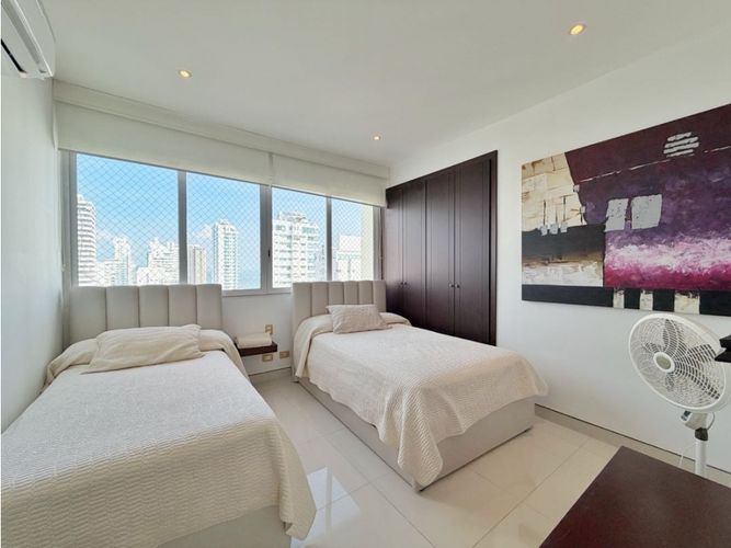 Apartamento en venta en Castillogrande, Cartagena · foto 8 de 24