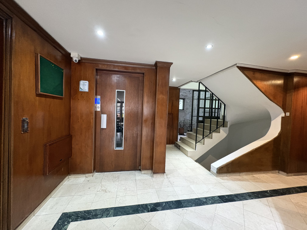 Apartamento en venta en Chico Norte, Bogotá · foto 2 de 19
