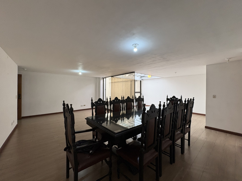 Apartamento en venta en Chico Norte, Bogotá · foto 4 de 19