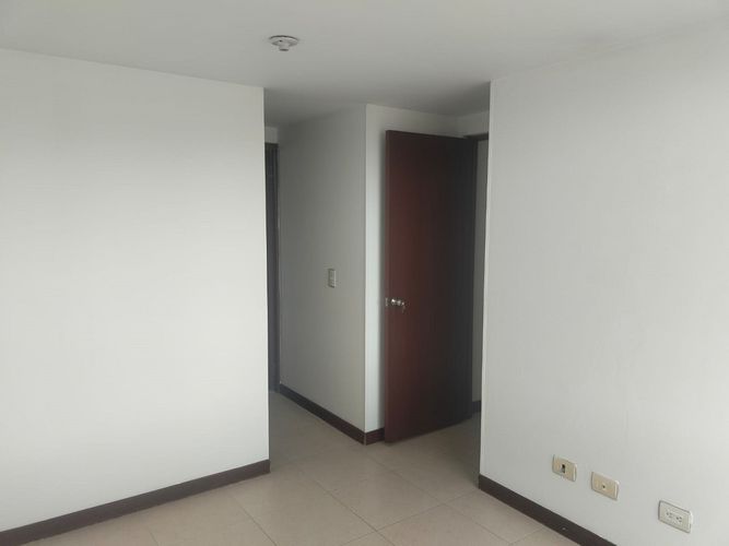 Apartamento de 3 alcobas en venta en Cr Cortijo De Serrezuela, Funza, 72 m² · foto 24 de 24