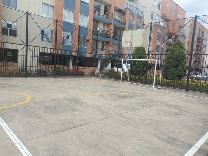 Apartamento de 3 alcobas en venta en Cr Cortijo De Serrezuela, Funza, 72 m² · foto 4 de 24