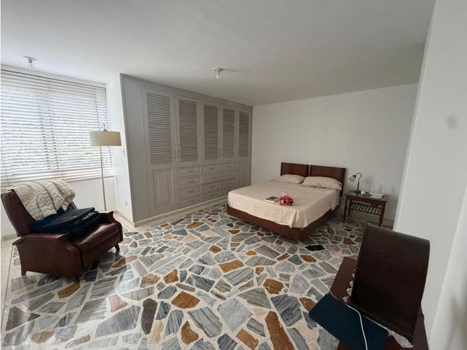Apartamento de 3 alcobas en venta en Santa Teresita, Cali, 235 m² · foto 17 de 21