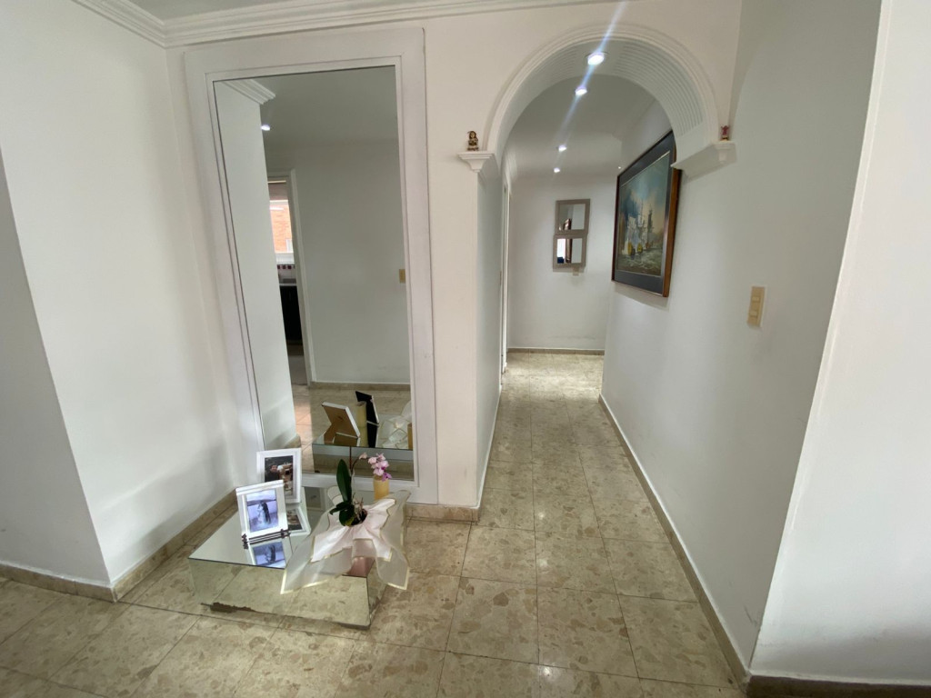 Apartamento en venta en La Calleja, Bogotá · foto 9 de 24
