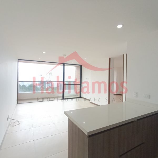 1BR Apartment in Camino Verde (62 m²) - 2