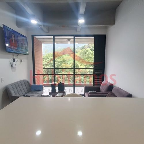 Apartamento de 2 alcobas en arriendo en Loma Del Escobero, Envigado, 66 m² · foto 7 de 21