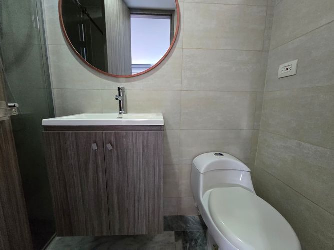 Apartamento de 2 alcobas en venta en Laureles, Medellín, 107 m² · foto 13 de 18