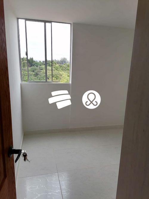 Apartamento de 3 alcobas en venta en El Porvenir, Rionegro, 54 m² · foto 2 de 13