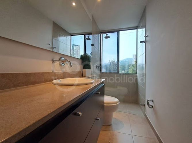 Apartamento de 2 alcobas en arriendo en Cola Del Zorro, Medellín, 145 m² · foto 14 de 22