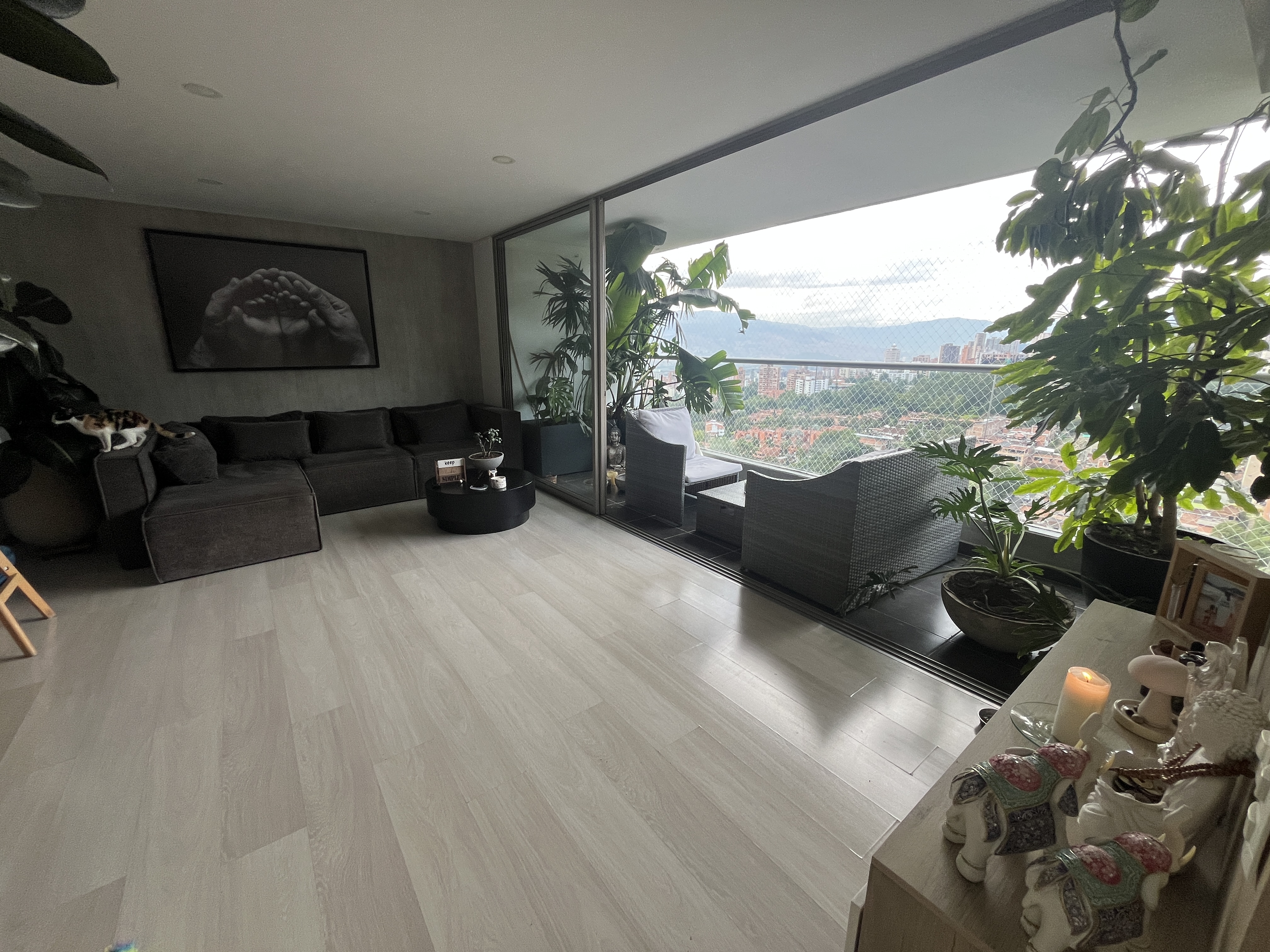 Apartamento en venta en Loma Del Esmeraldal, Envigado · foto 5 de 11