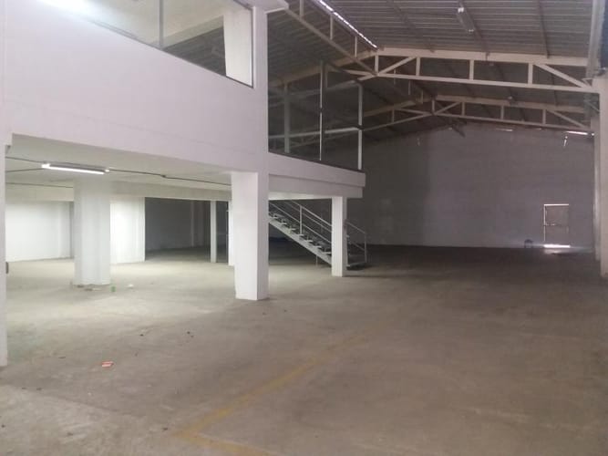 Bodega en arriendo en Chiquinquira, Barranquilla, 850 m² · foto 3 de 12