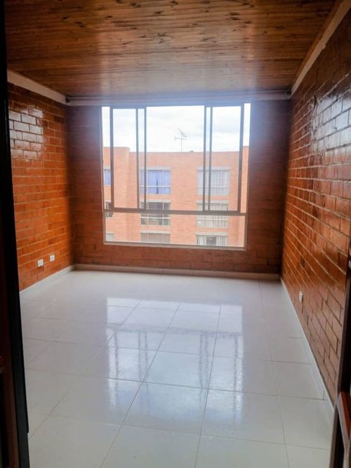Apartamento de 3 alcobas en venta en San Mateo, Soacha, 54 m² · foto 23 de 24