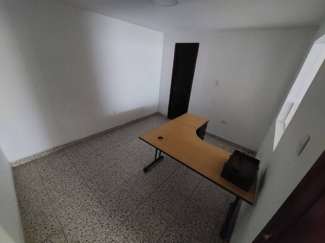 Apartamento de 6 alcobas en venta en Conucos, Bucaramanga, 210 m² · foto 8 de 17