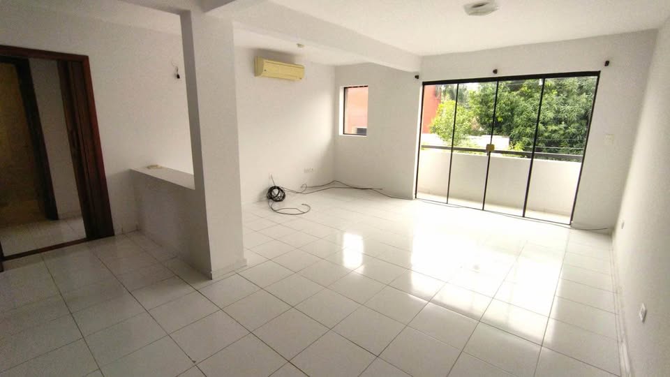 Alquilo amplio depto 2 dorm en Bo Jara  Edificio Dominicana