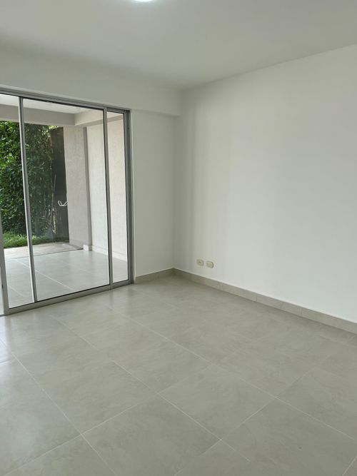 Casa de 3 alcobas en venta en Las Mercedes, Jamundí, 291 m² · foto 11 de 24