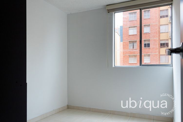Apartamento de 3 alcobas en venta en Hayuelos, Bogotá, 60 m² · foto 16 de 24