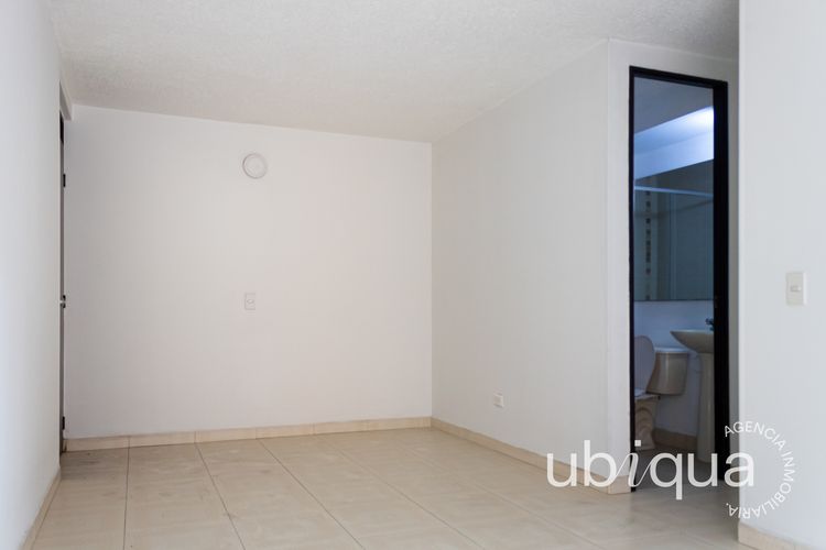 Apartamento de 3 alcobas en venta en Hayuelos, Bogotá, 60 m² · foto 17 de 24