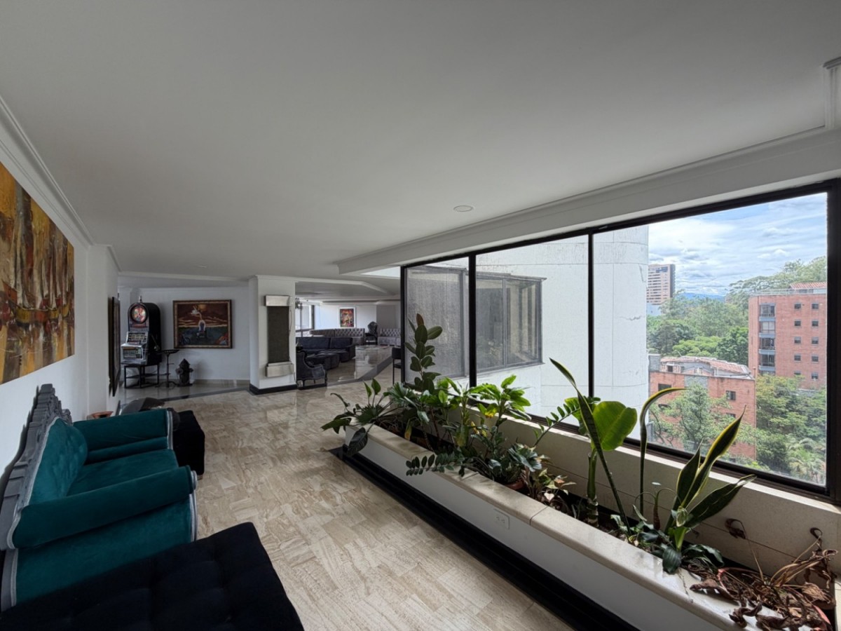 Apartamento en arriendo en El Poblado, Medellín · foto 6 de 24