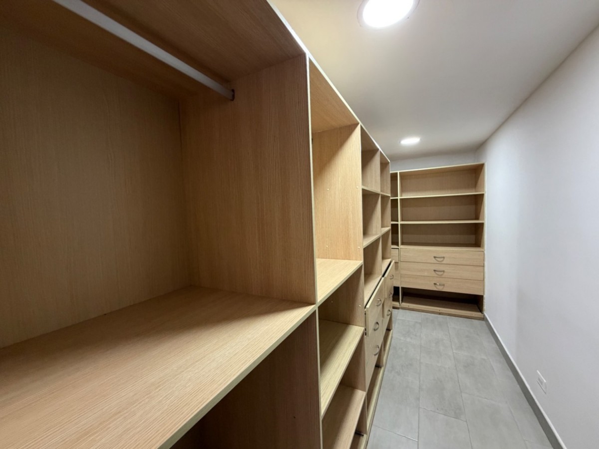 Apartamento en arriendo en El Poblado, Medellín · foto 19 de 24
