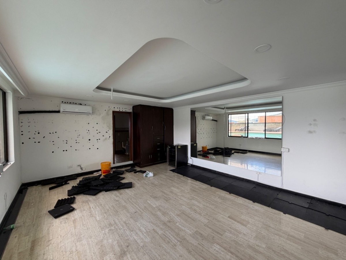 Apartamento en arriendo en El Poblado, Medellín · foto 21 de 24