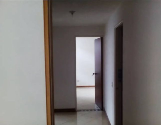 Apartamento de 3 alcobas en venta en Mallorca, Bogotá, 64 m² · foto 10 de 15