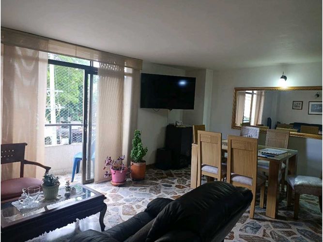 Apartamento de 3 alcobas en venta en Calasanz, Medellín, 101 m² · foto 5 de 11