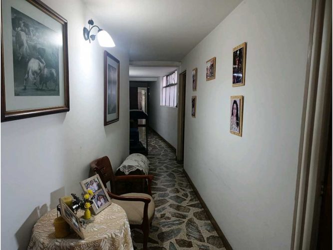 Apartamento de 3 alcobas en venta en Calasanz, Medellín, 101 m² · foto 8 de 11