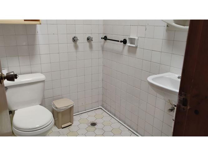 Casa de 3 alcobas en arriendo en El Contador, Bogotá, 489 m² · foto 11 de 24