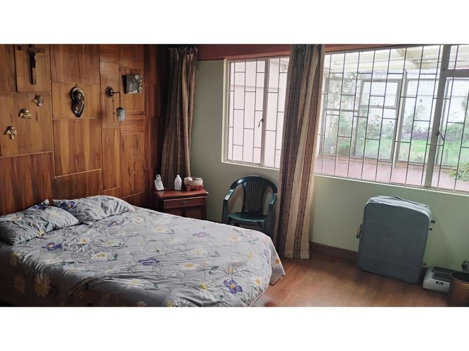 Casa de 3 alcobas en arriendo en El Contador, Bogotá, 489 m² · foto 16 de 24