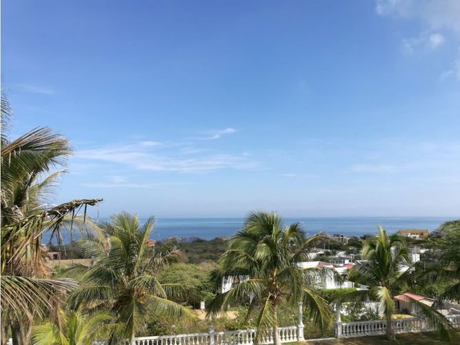 Casa de 3 alcobas en venta en Altos De Pradomar, Puerto Colombia, 300 m² · foto 4 de 11