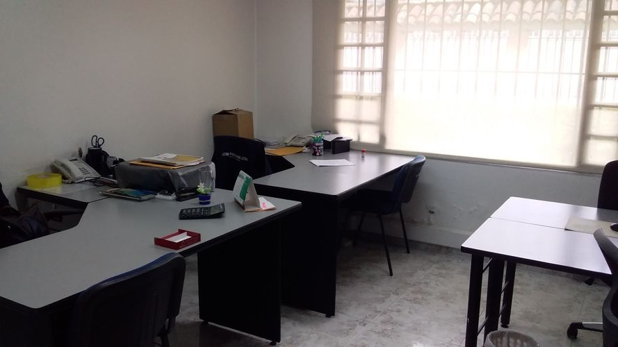 Casa de 6 alcobas en arriendo en Cedritos, Bogotá, 400 m² · foto 8 de 15