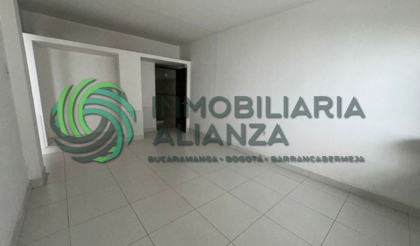 Casa de 8 alcobas en venta en La Aurora, Bucaramanga, 555 m² · foto 24 de 24