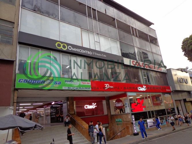 Local en venta en Centro, Bucaramanga, 24 m² · foto 2 de 8