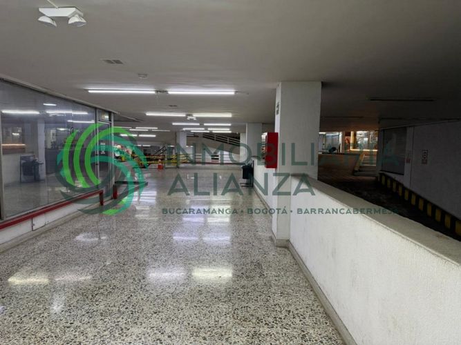 Local en venta en Centro, Bucaramanga, 24 m² · foto 3 de 8