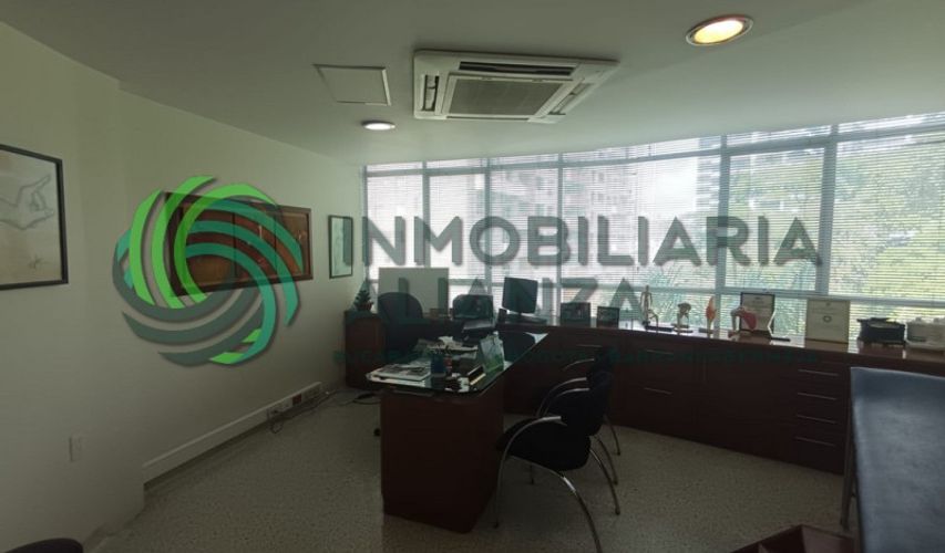 Consultorio en venta en Mejoras Publicas, Bucaramanga, 30 m² · foto 6 de 9