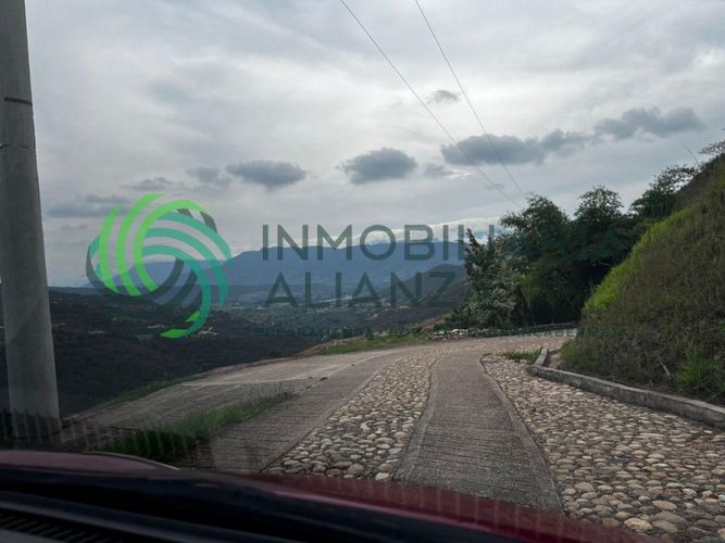 Lote en venta en Palogordo, Girón, 1000 m² · foto 4 de 12