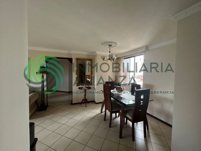 Apartamento de 3 alcobas en venta en La Floresta, Bucaramanga, 88 m² · foto 3 de 24