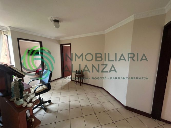 Apartamento de 3 alcobas en venta en La Floresta, Bucaramanga, 88 m² · foto 14 de 24