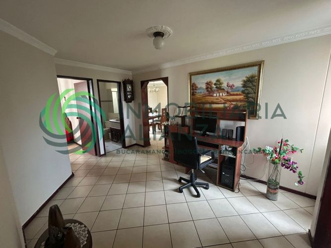 Apartamento de 3 alcobas en venta en La Floresta, Bucaramanga, 88 m² · foto 15 de 24