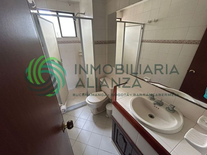 Apartamento de 3 alcobas en venta en La Floresta, Bucaramanga, 88 m² · foto 16 de 24