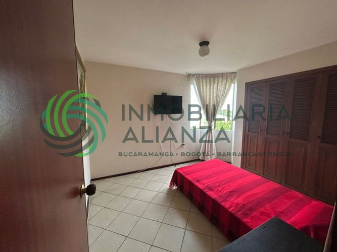 Apartamento de 3 alcobas en venta en La Floresta, Bucaramanga, 88 m² · foto 19 de 24