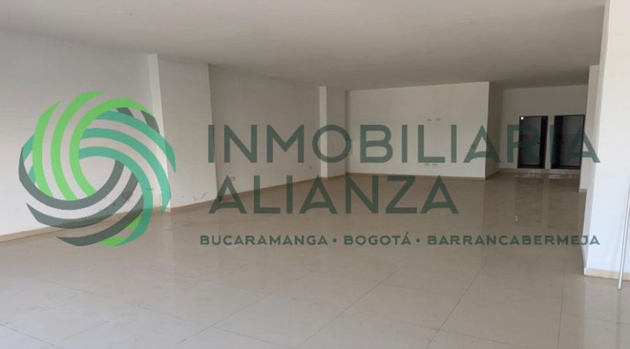 Local en venta en Universidad, Bucaramanga, 80 m² · foto 3 de 8