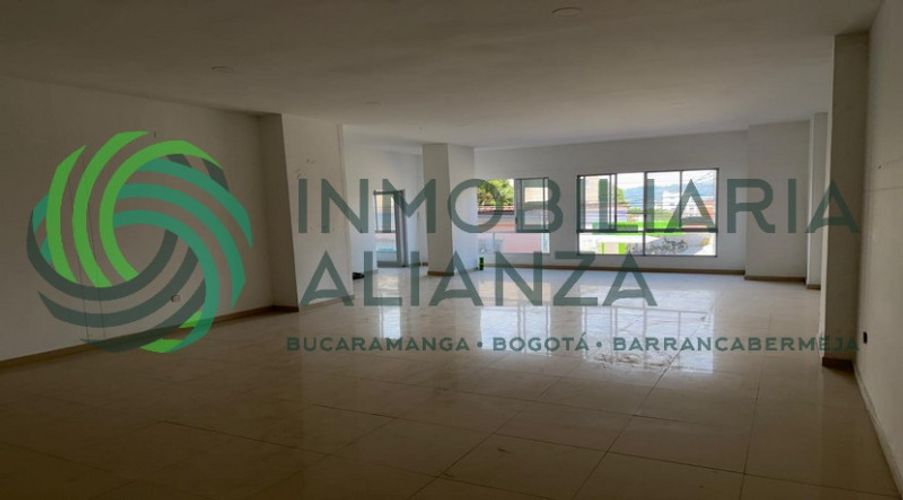 Local en venta en Universidad, Bucaramanga, 80 m² · foto 7 de 8
