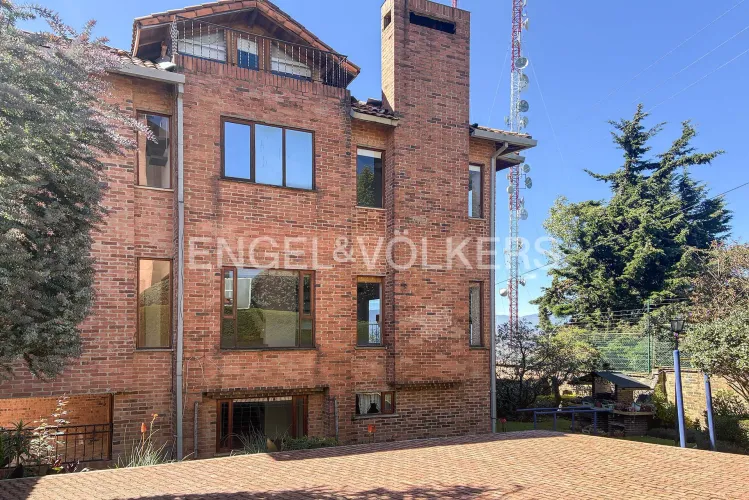 Casa de 3 alcobas en venta en Gratamira, Bogotá, 285 m² · foto 18 de 18