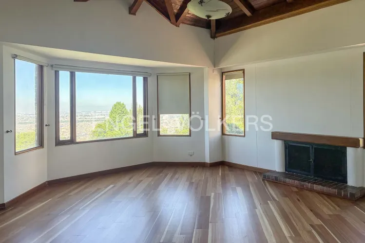 Casa de 3 alcobas en venta en Gratamira, Bogotá, 285 m² · foto 13 de 18