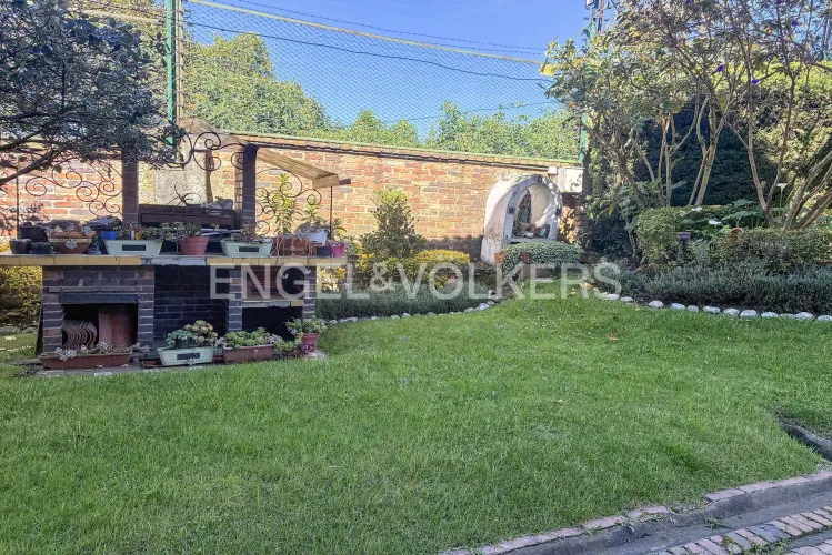 Casa de 3 alcobas en venta en Gratamira, Bogotá, 285 m² · foto 7 de 18