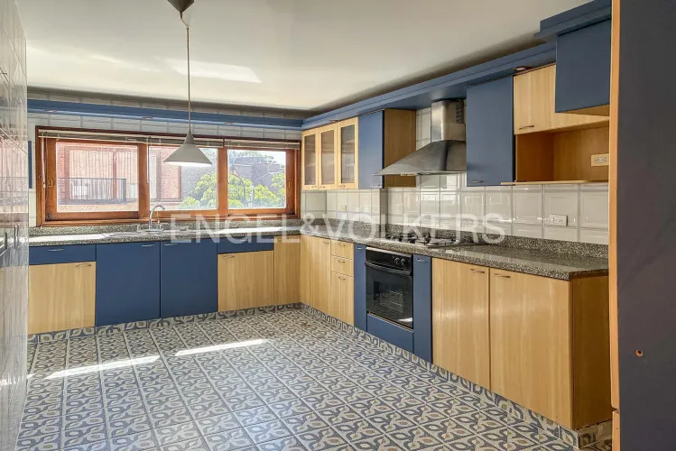 Casa de 3 alcobas en venta en Gratamira, Bogotá, 285 m² · foto 4 de 18