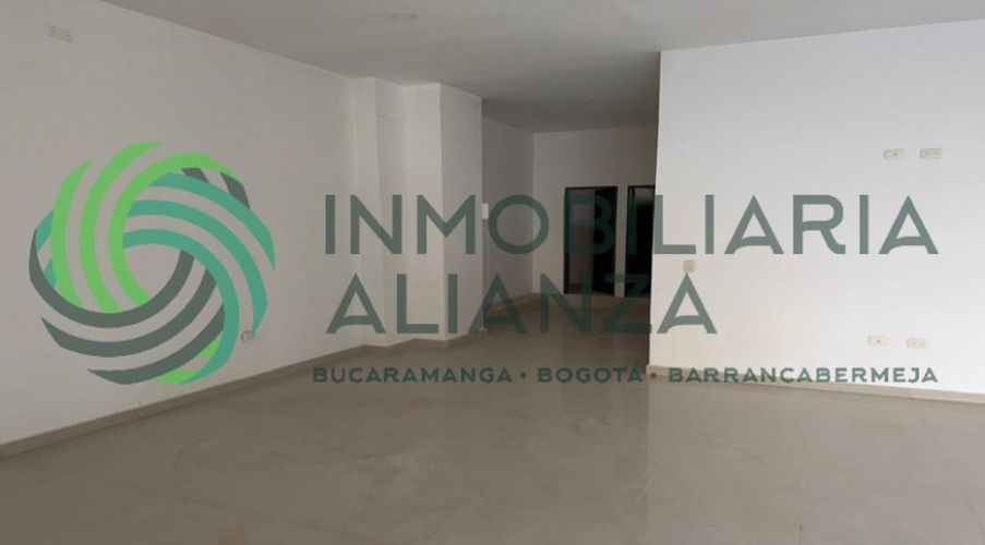 Local en venta en Universidad, Bucaramanga, 68 m² · foto 2 de 10